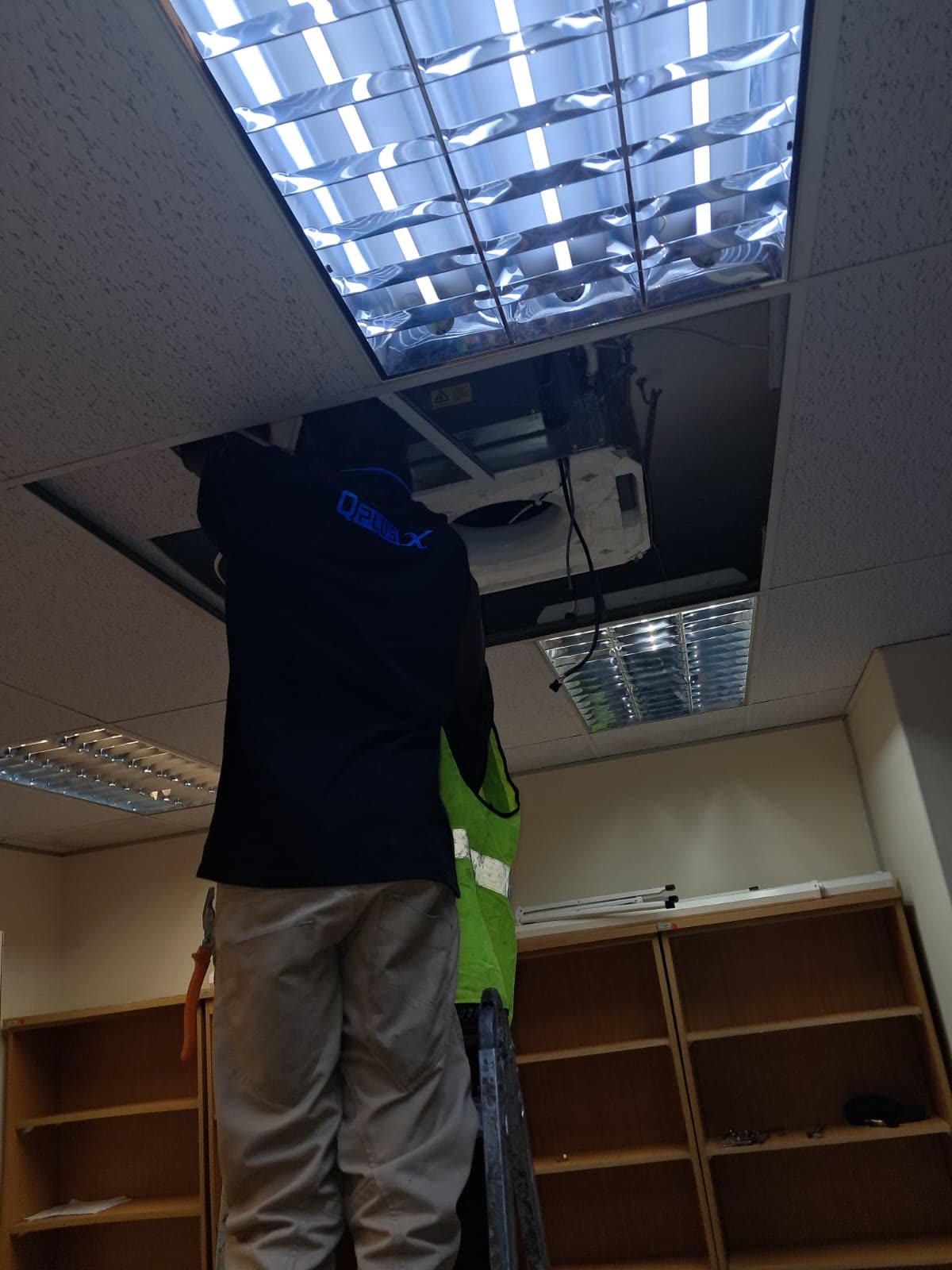 Ceiling cassette work